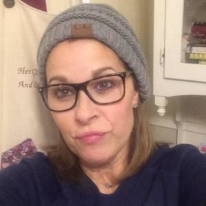 Meet your Posher, Shari